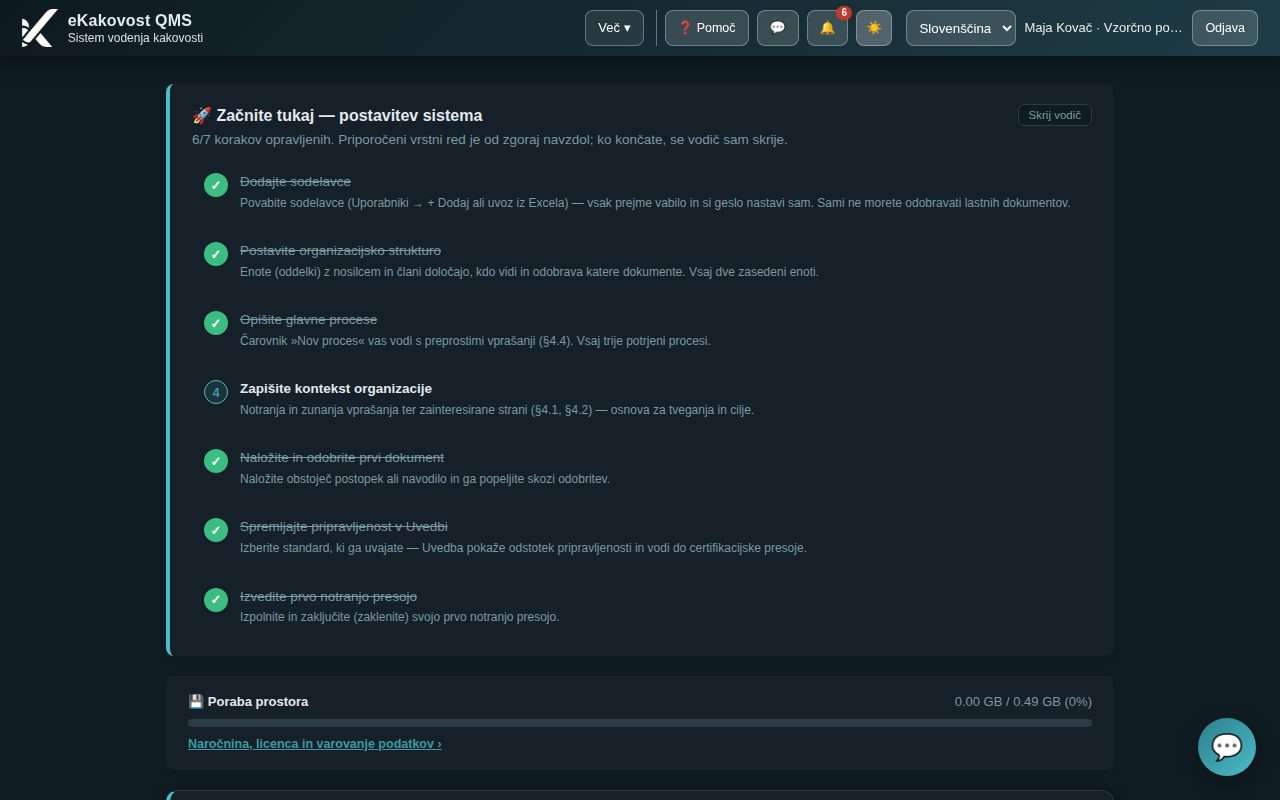 Domača stran v temni temi